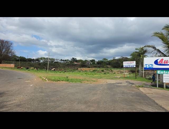10,198M² VACANT LAND FOR SALE IN KULEKA